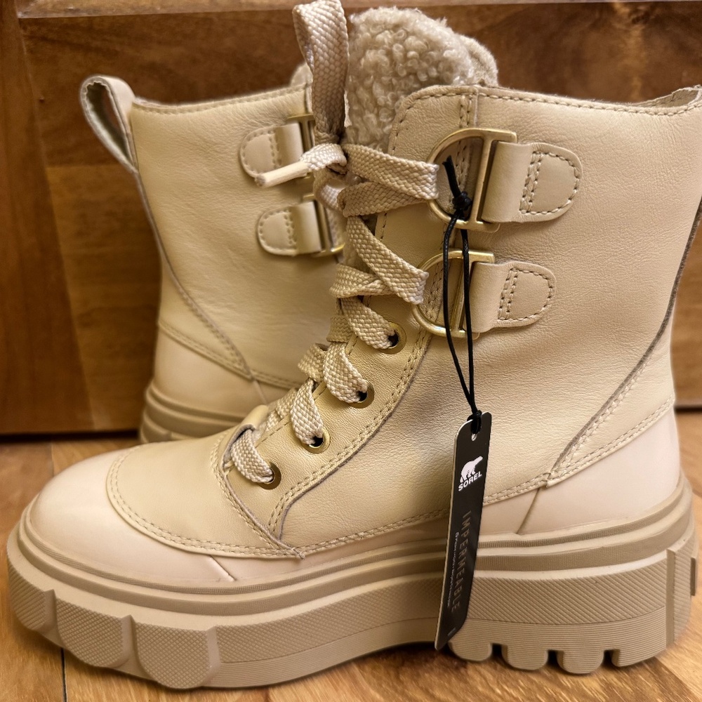 SOREL Caribou X Boot Waterproof Bleached ceramic Oatmeal